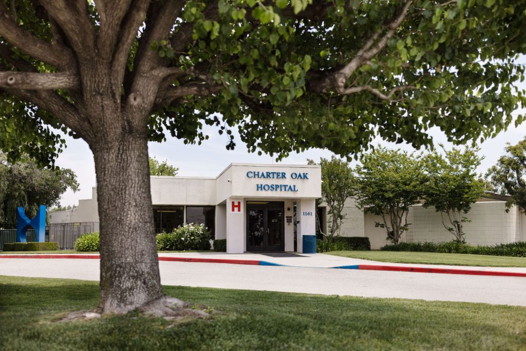 Committed to quality, compassionate care - Charter Oak